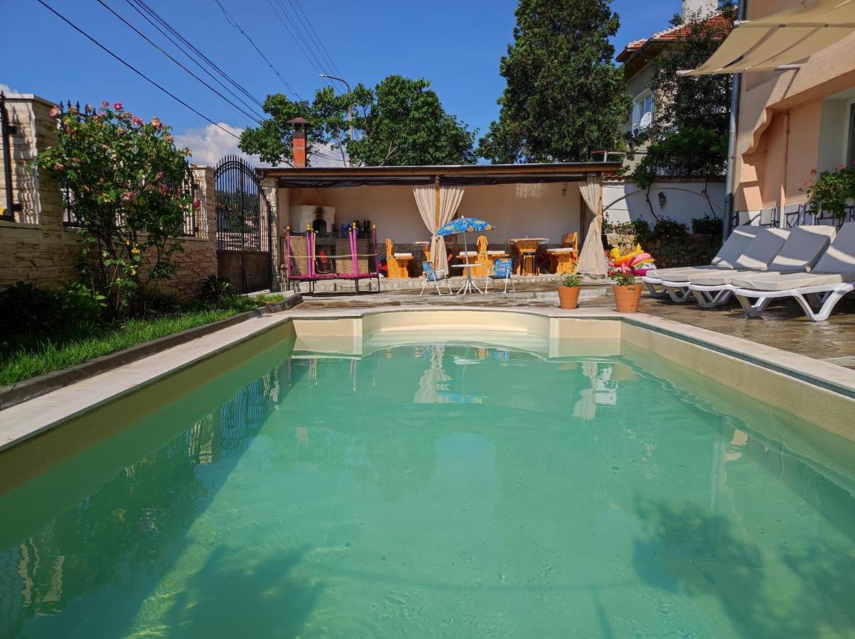 Family Hotel Velevi Velingrad Dış mekan fotoğraf