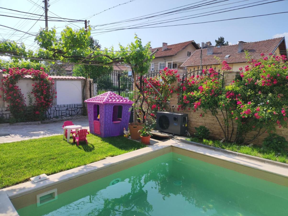Family Hotel Velevi Velingrad Dış mekan fotoğraf