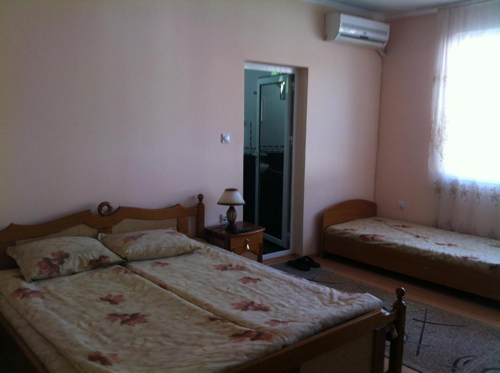 Family Hotel Velevi Velingrad Oda fotoğraf