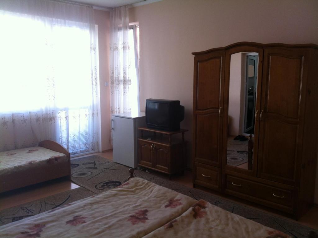 Family Hotel Velevi Velingrad Oda fotoğraf